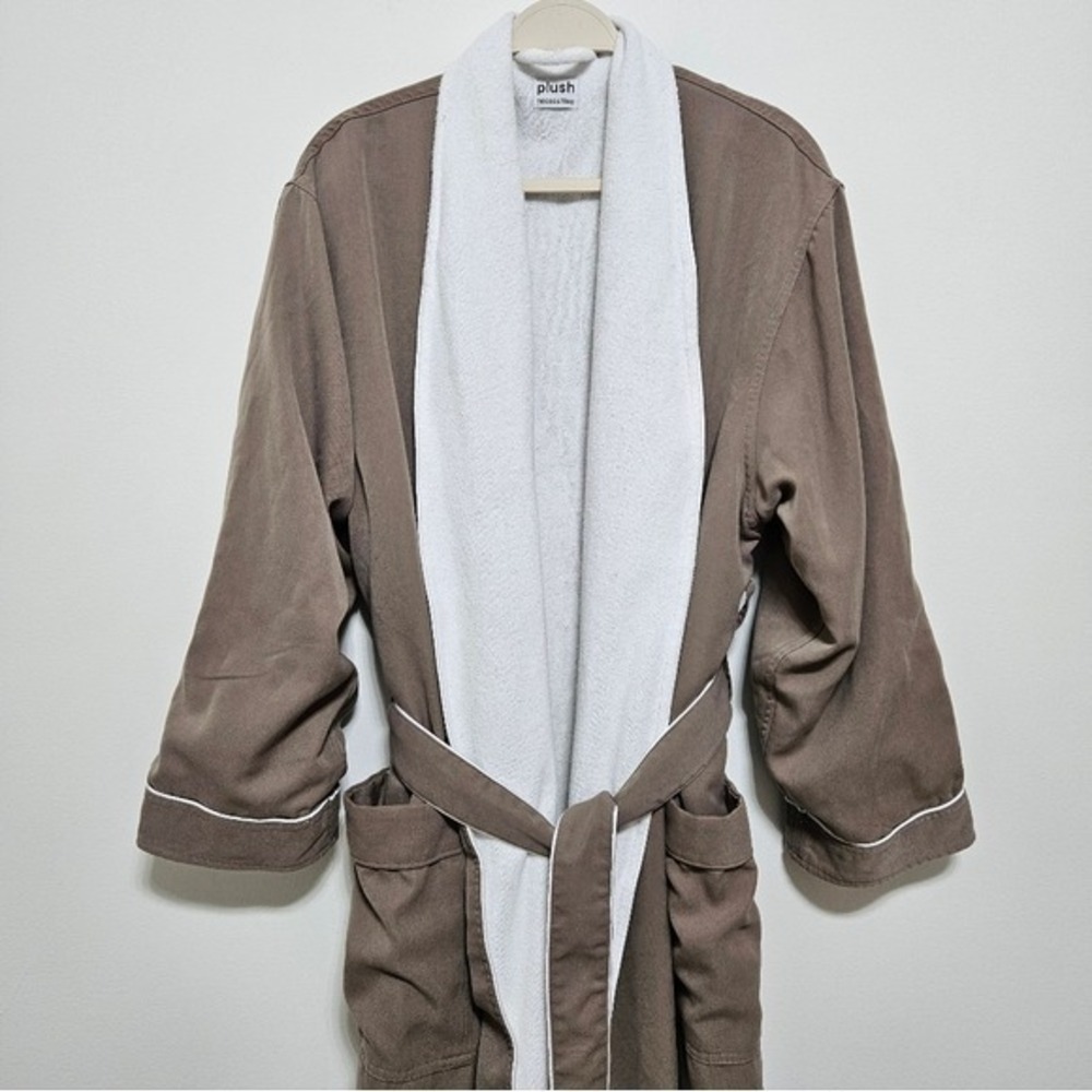 Plush Necessities The Luxe Robe Spa Bath Quiet Luxury Cotton Unisex‎ Brown L
